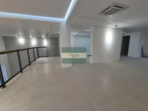 Rent, office space, 257m², Centar, Paraćin - image 13