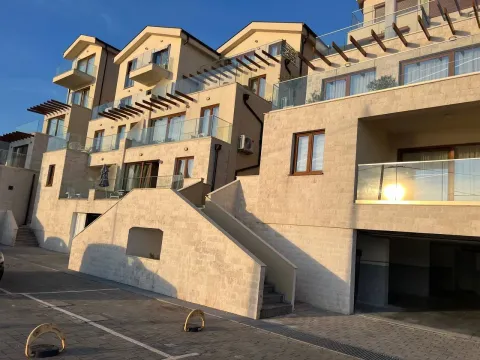 Prodaja, jednosoban stan, 64m², Donja Lastva, Tivat - image 20