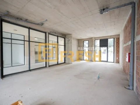 Izdavanje, poslovni prostor, 110m², Ljubović, Podgorica - image 4