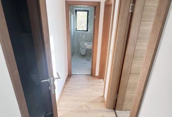 Prodaja, stan, 95m², Kamenovo, Budva
