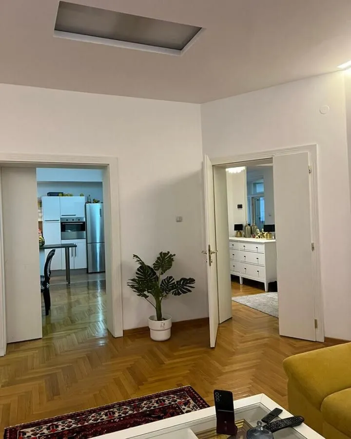 Rent, four bedroom apartment, 116m², Stari Grad, Beograd