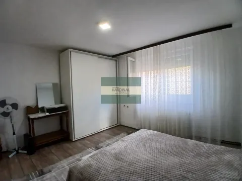 Prodaja, kuća, 226m², Tavrića obori, Jagodina - image 11