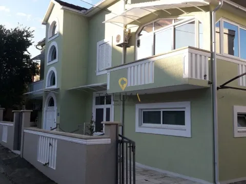 House for Sale, 447m2, Kalimanj, Tivat House for Sale, 447m2, Kalimanj, Tivat