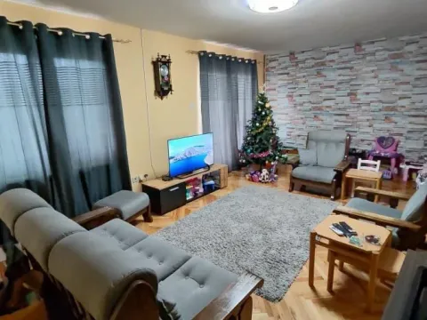 Prodaja, kuća, 250m², Budžino brdo, Jagodina - image 8