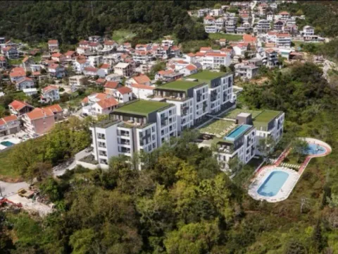Prodaja, garsonjera, 27m², Tivat, Crna Gora - image 11