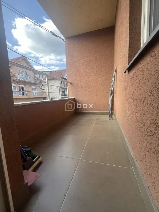 Prodaja, dvosoban stan, 59m², Pantelej, Niš