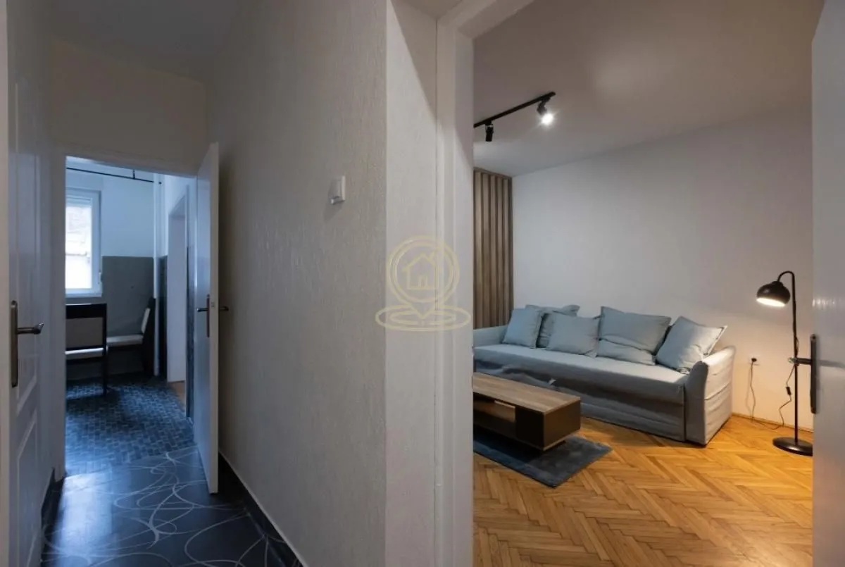 Rent, one bedroom apartment, 38m², Stari Grad, Beograd