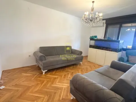 Prodaja, trosoban stan, 96m², Blok 6, Podgorica - image 4