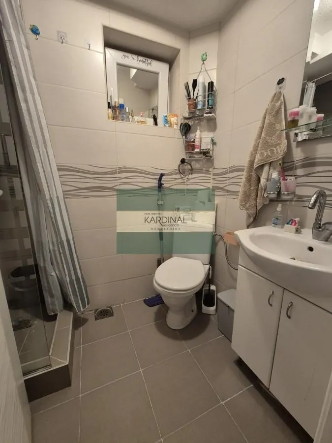 Prodaja, dvosoban stan, 54m², Centar, Ćuprija