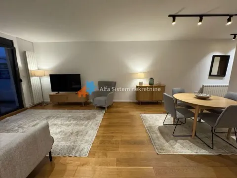 Izdavanje, trosoban stan, 65m², Kalenić Pijaca, Vračar Sve Podlokacije - image 7
