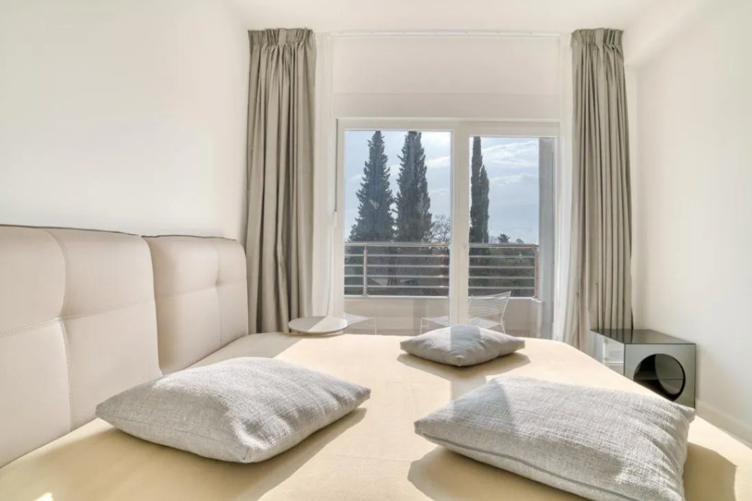 Sale, two bedroom apartment, 60m², Petrovac, Budva