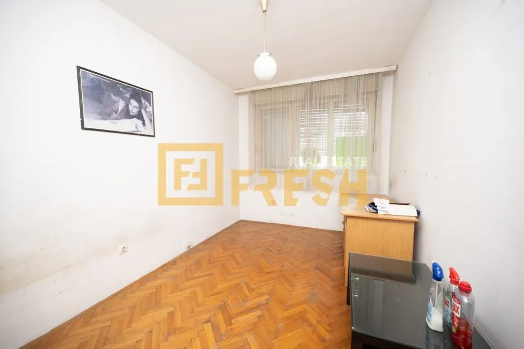 Prodaja, trosoban stan, 95m², Tuški Put, Podgorica