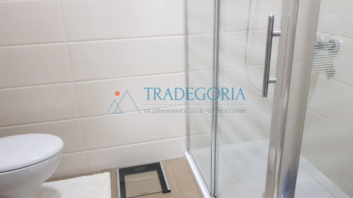 Prodaja, trosoban stan, 104m², Dobra Voda, Bar