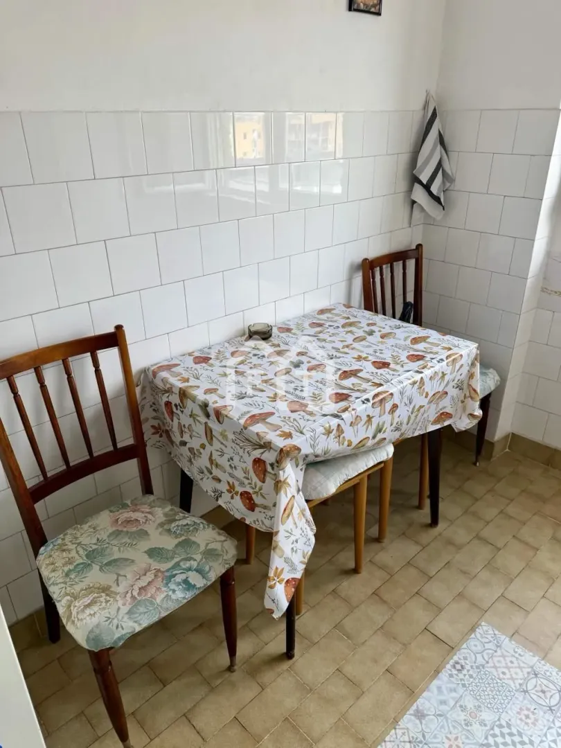 Rent, two bedroom apartment, 52m², Južni Bulevar, Vračar Sve Podlokacije