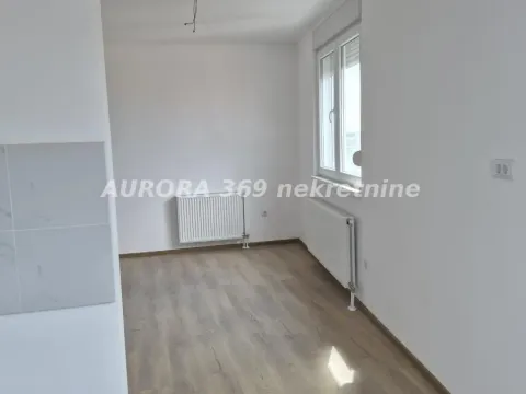Sale, two bedroom apartment, 52m², Ruma, Srbija - image 4