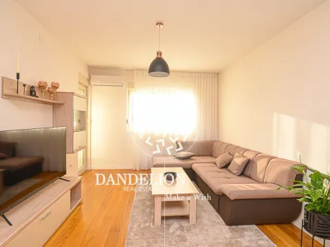 Izdavanje, jednosoban stan, 49m², Central Point, Podgorica - image 11