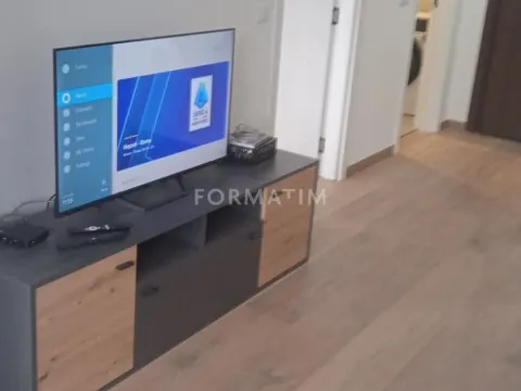 Izdavanje, dvosoban stan, 42m², Zemun Cara Dušana, Zemun Sve Podlokacije - image 2