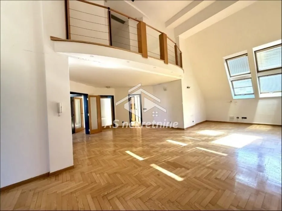 Sale, apartment, 207m², Kalenić Pijaca, Vračar Sve Podlokacije