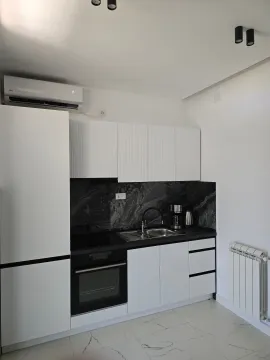 Rent, one bedroom apartment, 50m², Pinješ, Ulcinj - image 7