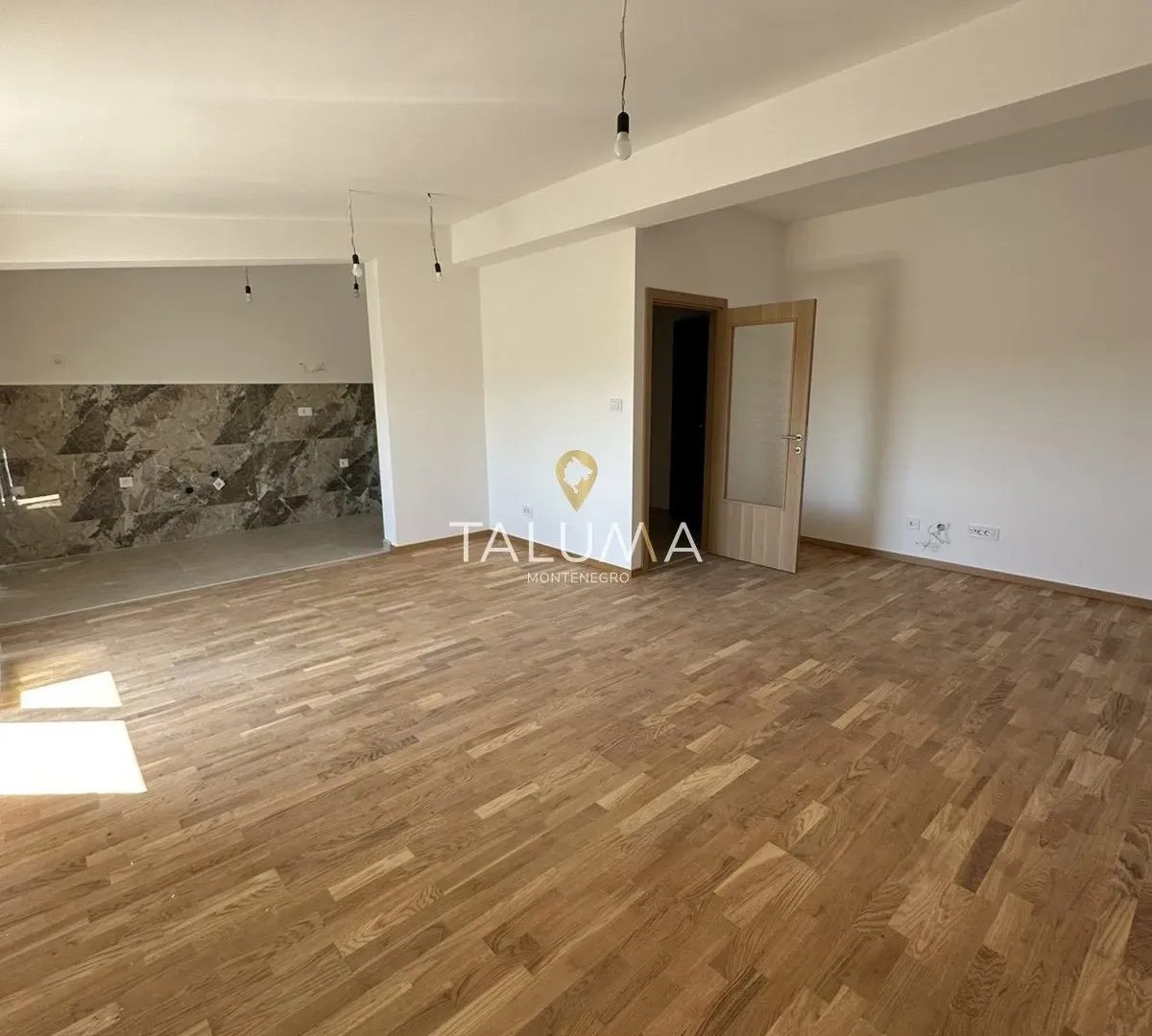 Prodaja, dvosoban stan, 84m², Zagorič, Podgorica