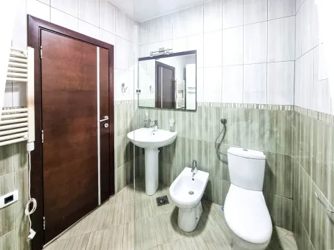 Rent, house, 250m², Mareza, Podgorica - image 7