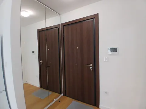 Rent, one bedroom apartment, 31m², Šumice, Beograd - image 9