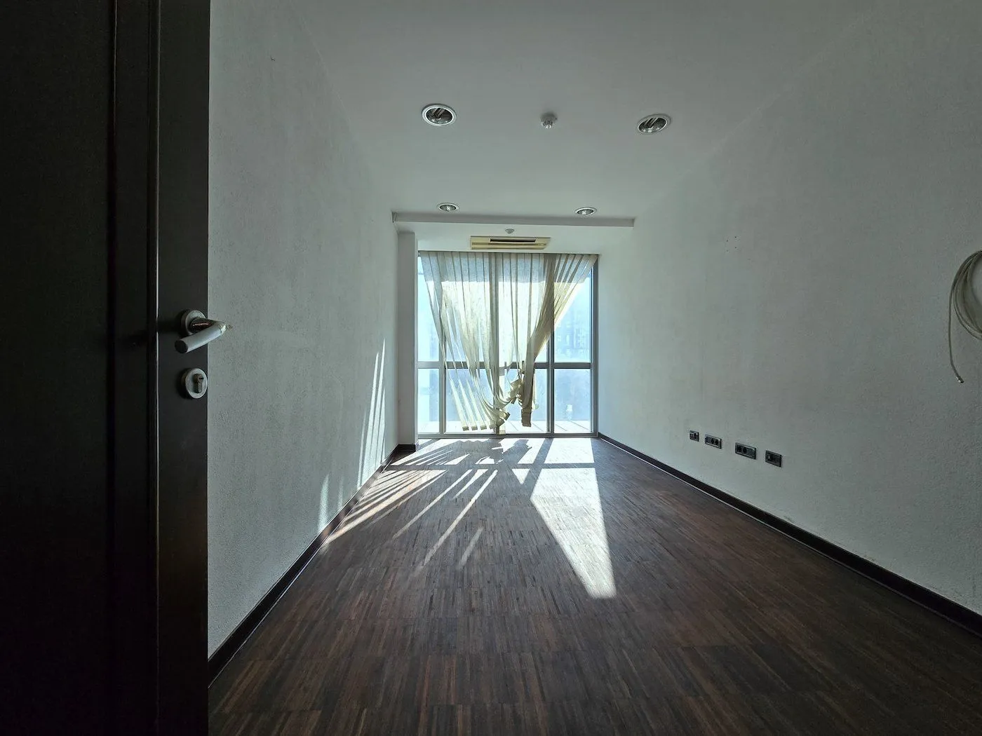 Rent, office space, 450m², Preko Morače, Podgorica