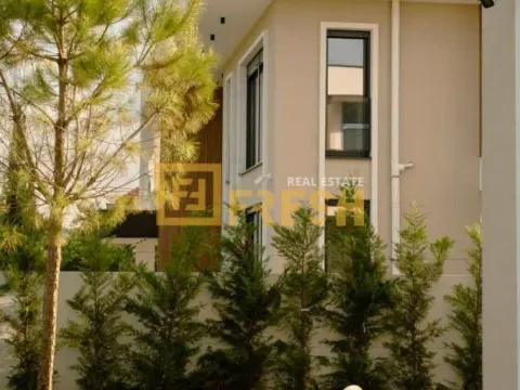 Izdavanje, kuća, 260m², Gornja Gorica, Podgorica - image 6