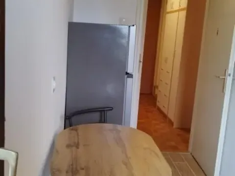 Izdavanje, dvosoban stan, 50m², Bulevar Oslobodjenja, Novi Sad Sve Podlokacije - image 8