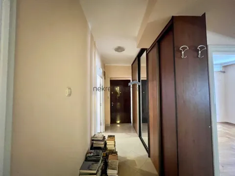 Rent, two bedroom apartment, 90m², Centar, Podgorica - image 9
