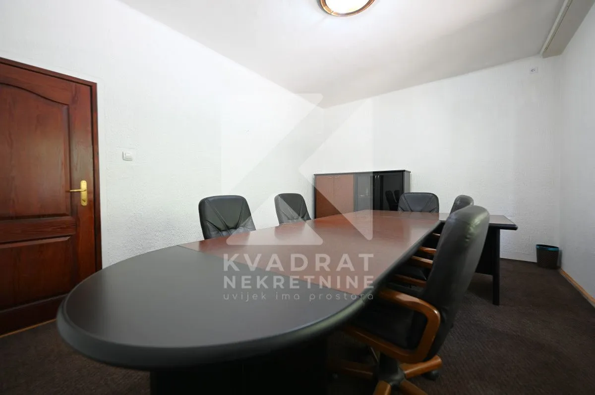 Rent, office space, 70m², Centar, Podgorica
