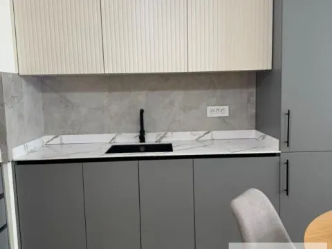 Izdavanje, trosoban stan, 72m², Savski Venac, Beograd - image 5