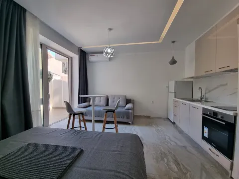 Prodaja, garsonjera, 54m², Rafailovići, Budva - image 8