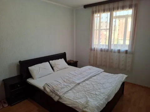 Izdavanje, trosoban stan, 100m², Zagorič, Podgorica - image 4