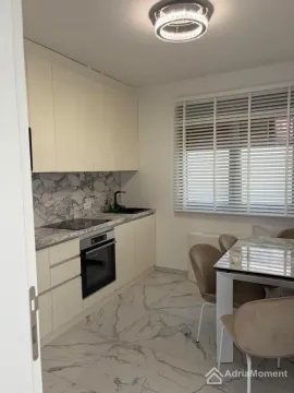 Sale, two bedroom apartment, 78m², Stoliv, Kotor - image 9
