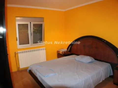 Prodaja, kuća, 220m², Ledinci, Petrovaradin - image 4