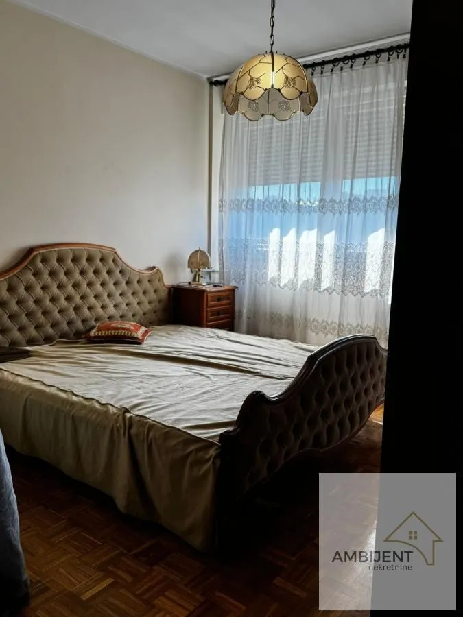 Prodaja, dvosoban stan, 69m², Zemun Sve Podlokacije, Beograd