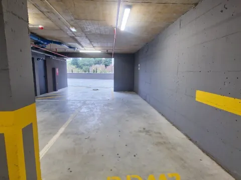 Izdavanje, jednosoban stan, 44m², Bečići, Budva - image 9