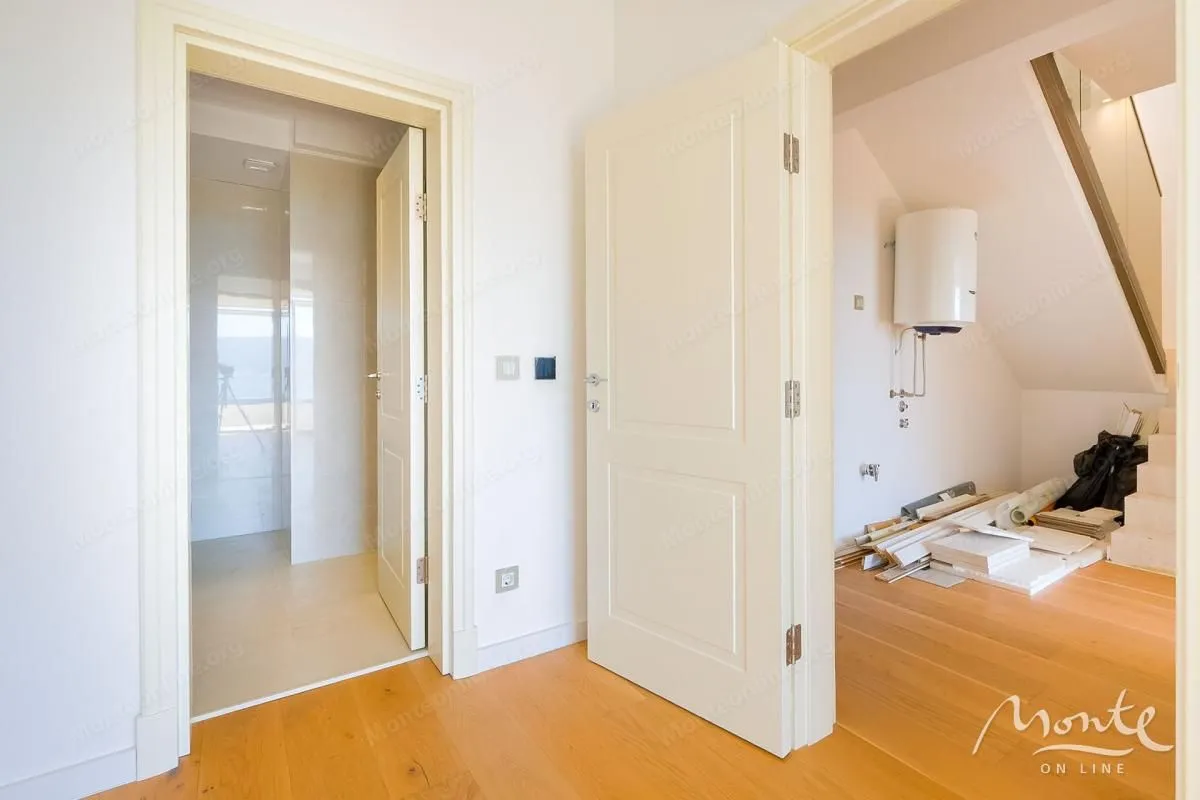 Prodaja, dvosoban stan, 100m², Donja Lastva, Tivat
