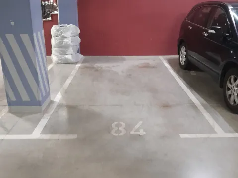 Rent, parking/garage, 13m², Master Kvart, Podgorica - image 1
