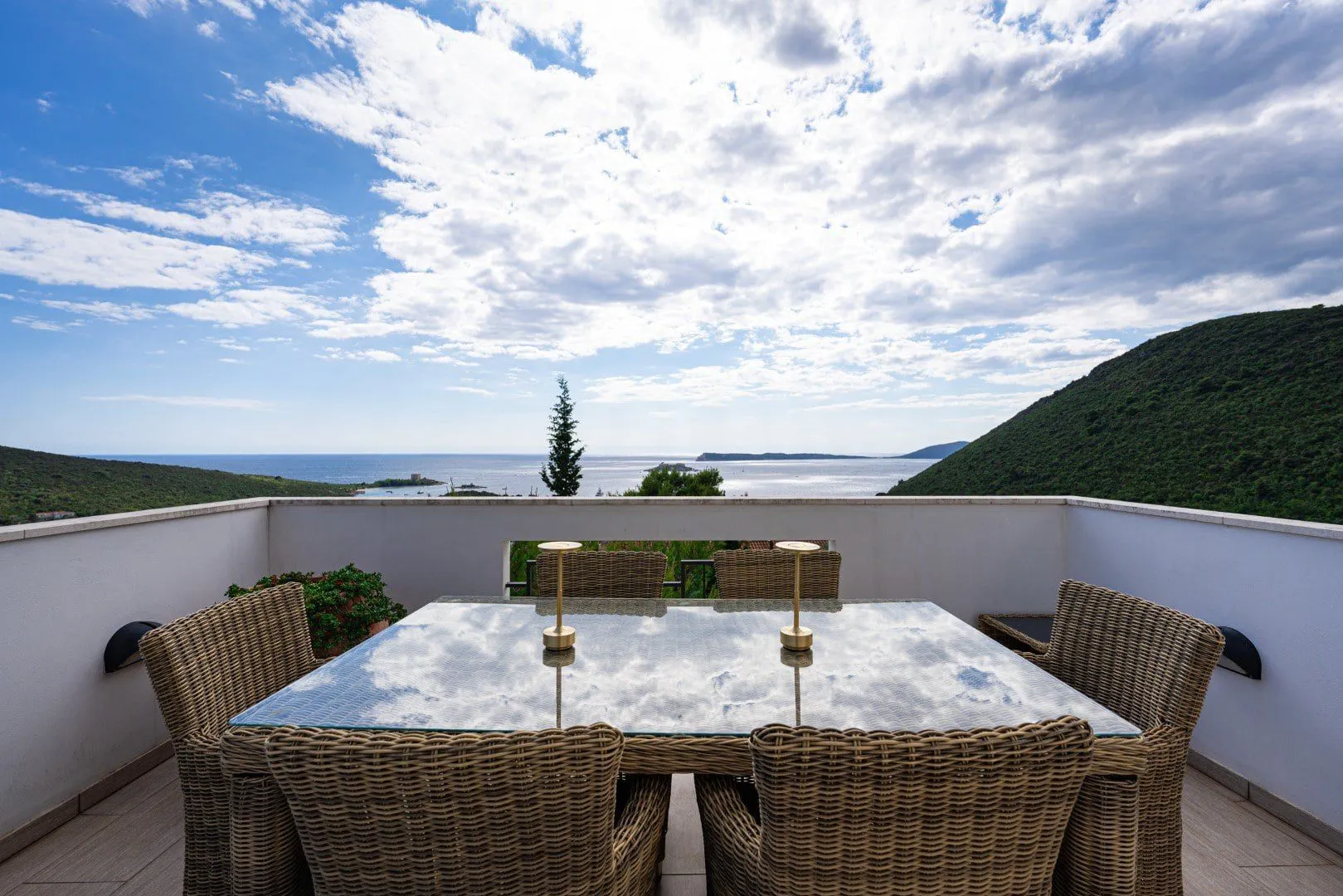 Prodaja, kuća, 357m², Žanjice, Herceg Novi