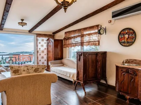 Sale, house, 200m², Bečići, Budva - image 6