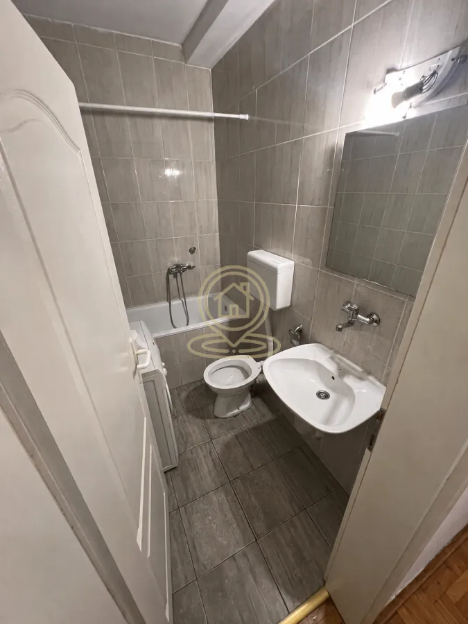 Prodaja, jednosoban stan, 30m², Nova Detelinara, Novi Sad Sve Podlokacije