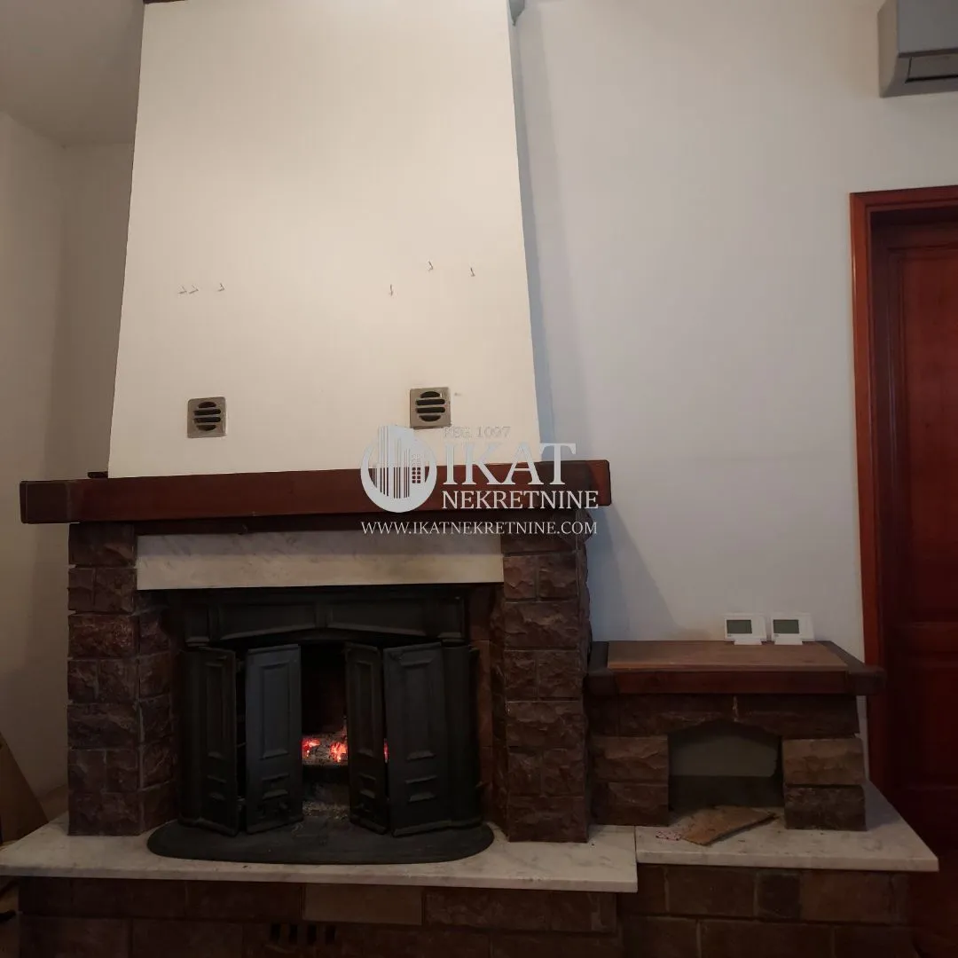Prodaja, kuća, 596m², Gradska Bolnica, Zvezdara Sve Podlokacije