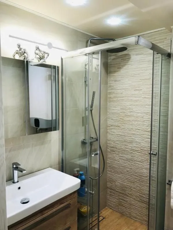 Prodaja, dvosoban stan, 61m², Petrovac, Budva