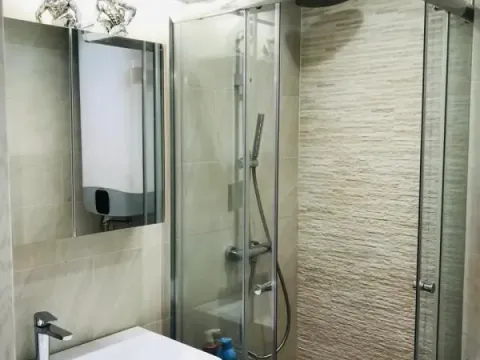 Sale, two bedroom apartment, 61m², Petrovac, Budva - image 8