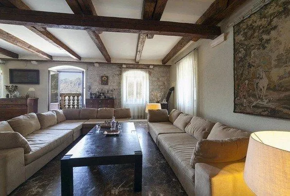 Prodaja, kuća, 450m², Kotor, Crna Gora