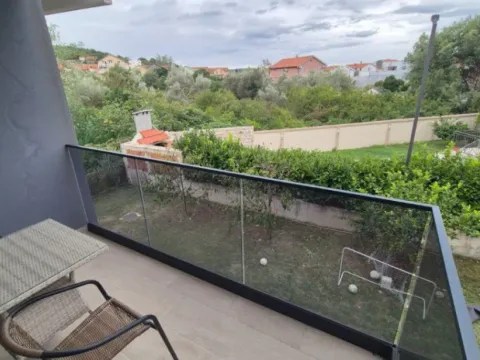 Izdavanje, jednosoban stan, 45m², Donja Lastva, Tivat - image 2