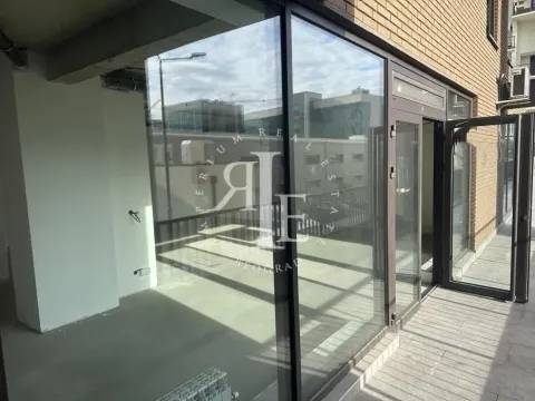 Poslovni prostor in Tošin bunar