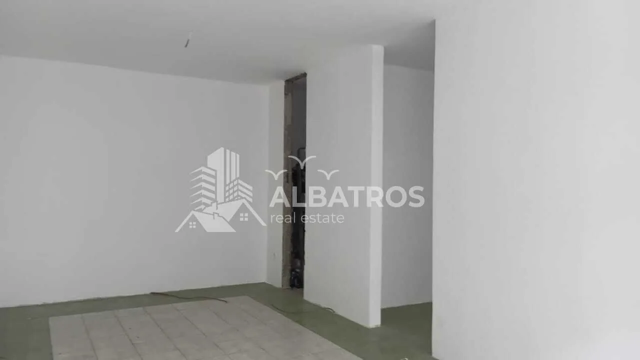 Rent, office space, 52m², Centar, Bar